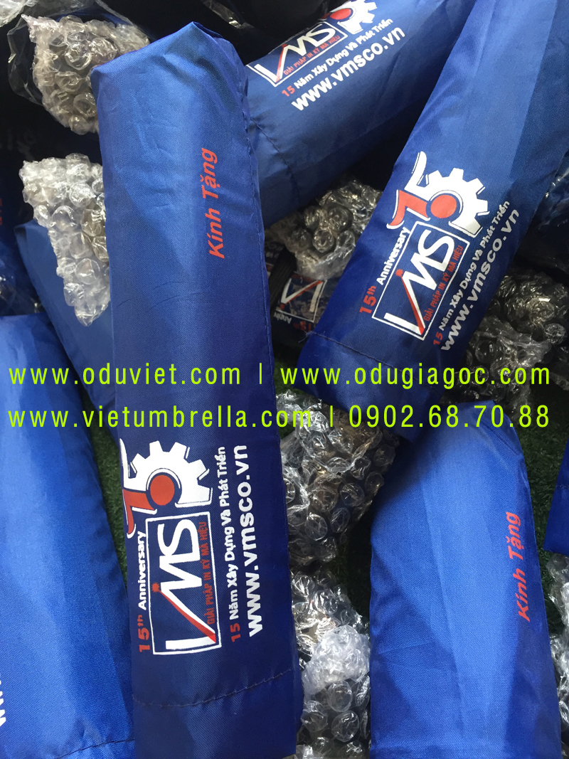 xưởng sản xuất ô dù cầm tay in logo quảng cáo